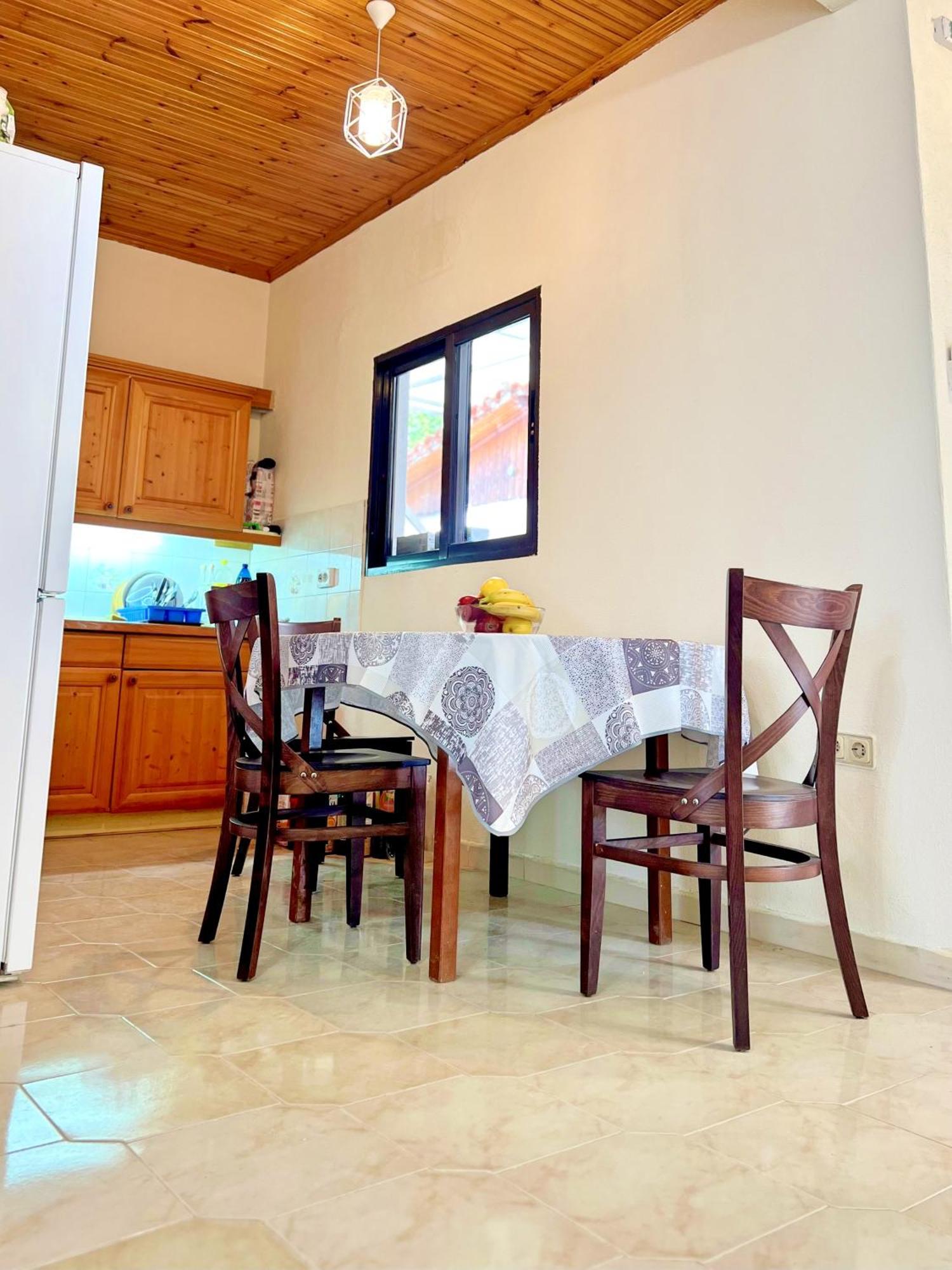 Guest House Julia Stavros  Exteriér fotografie