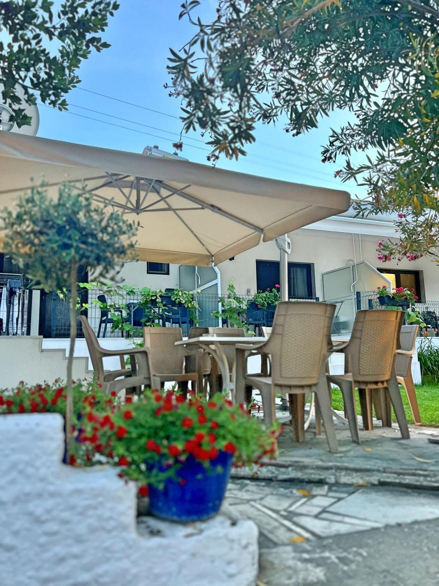 Guest House Julia Stavros  Exteriér fotografie
